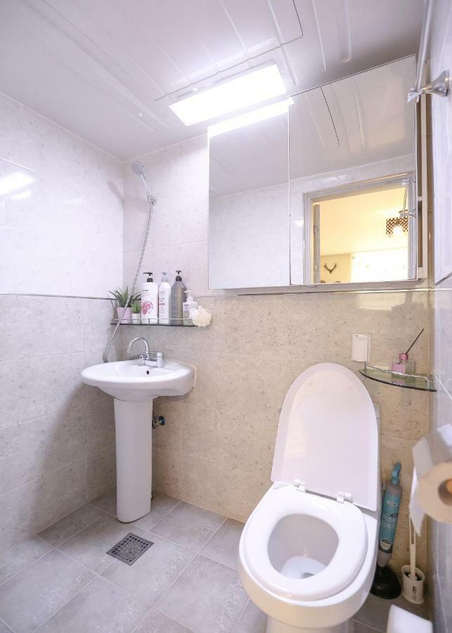 Appartamento Lovely House Hongdae Seul Esterno foto